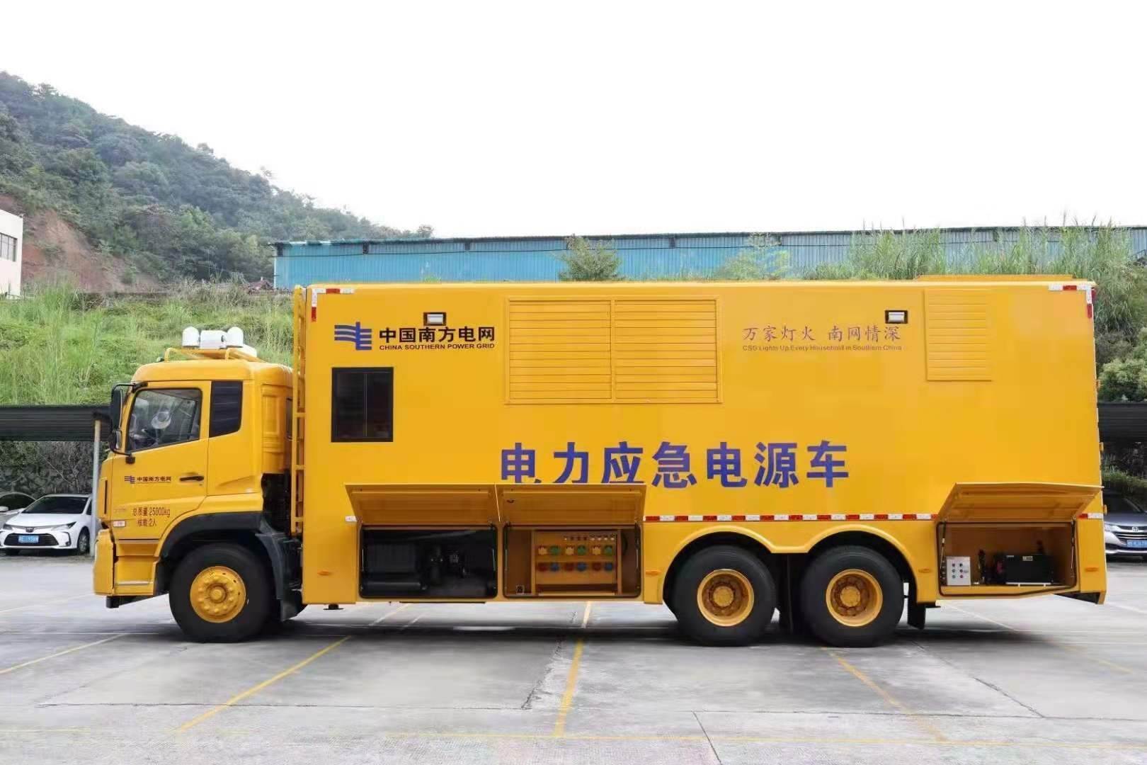 广南安康大型柴油发电机发电车UPS电源出租租赁